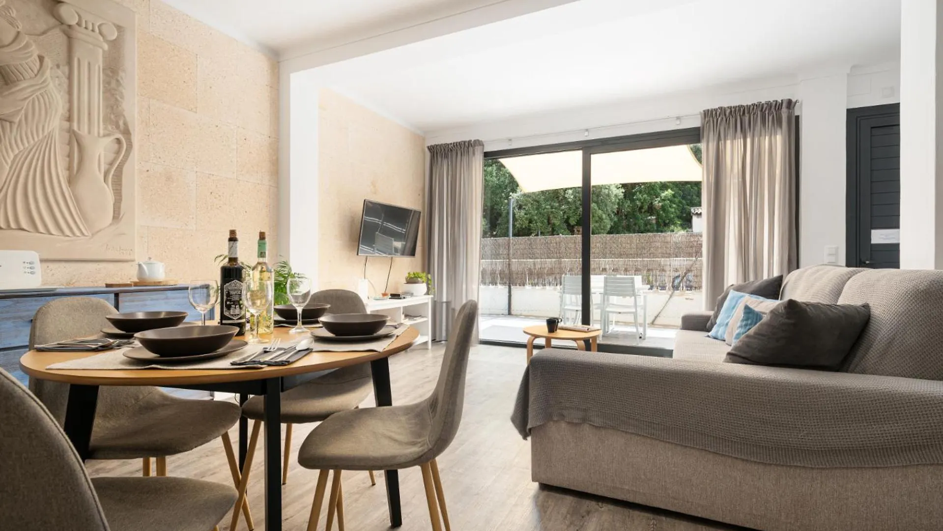 Cala de Sant Vicenc Modesto A - Cala Sant Vicenc 아파트 0*, Cala de Sant Vicenc 스페인